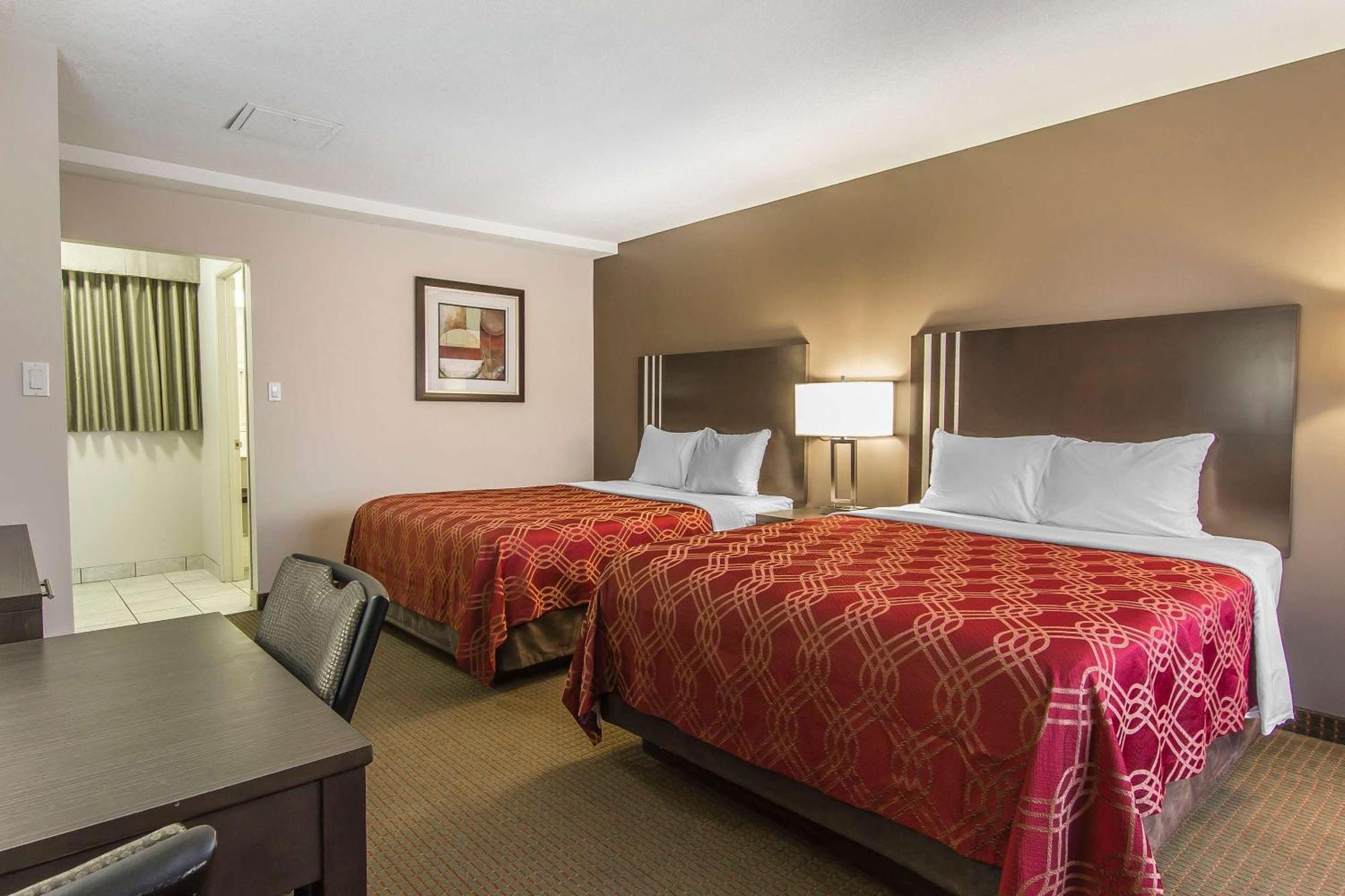 Econo & Hotel Lethbridge